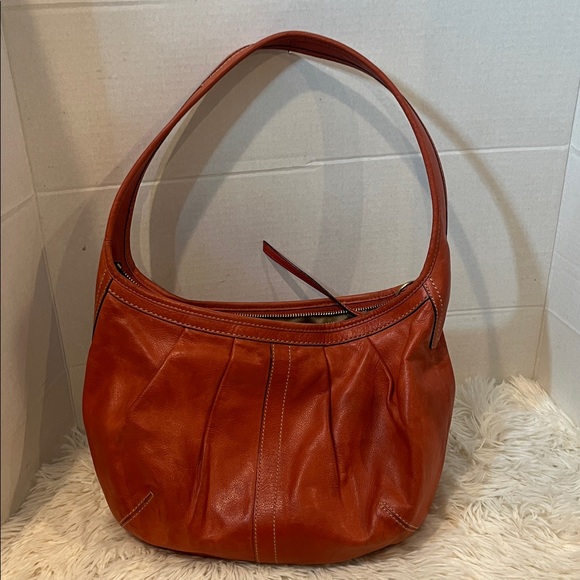 Coach Handbags - Coach Ergo vintage burnt orange leather pleated hobo shoulder bag.
